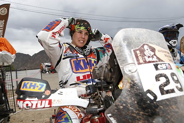 Dakar15 E4 Laia 1