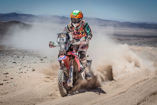 Dakar15 E6 Laia 1