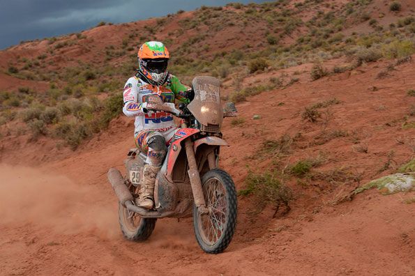 Dakar15 E8 Laia 1