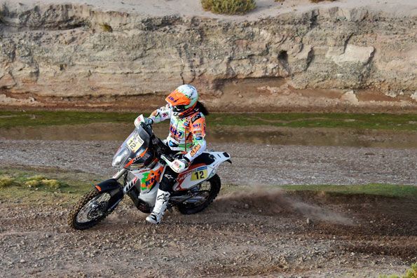 Dakar16 E7 Laia 1