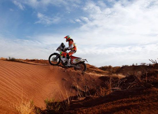 Dakar16 E8 Laia 1