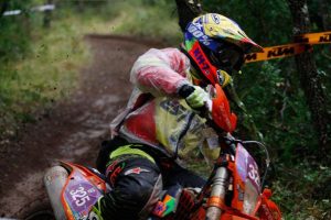 ISDE Laia D3