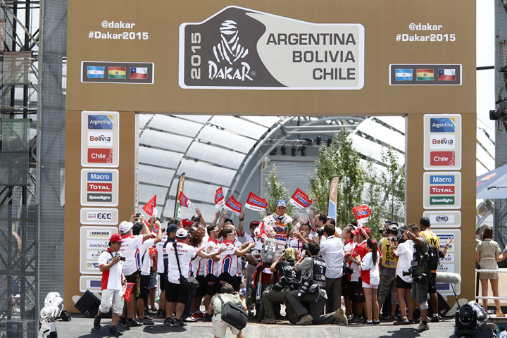 9ª POSICIÓN ABSOLUTA EN SU QUINTA PARTICIPACIÓN EN EL DAKAR